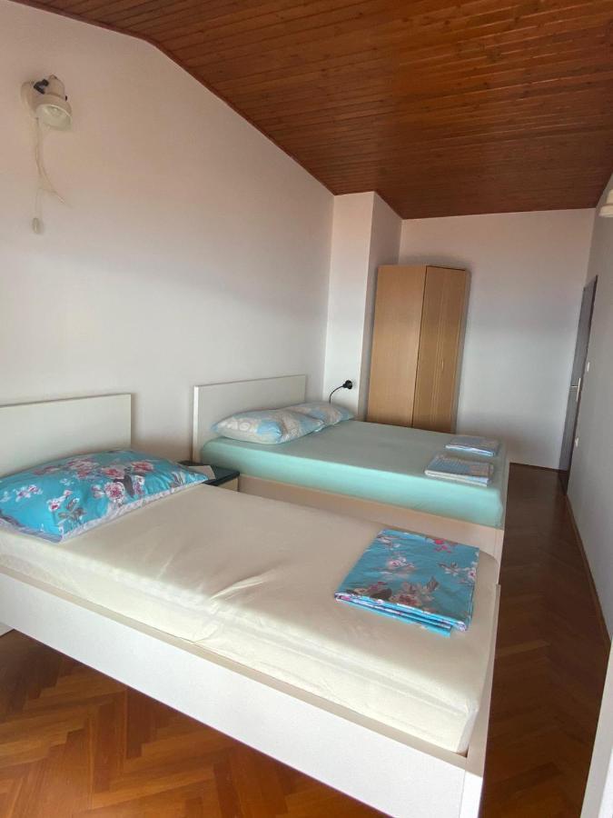 Apartments Drazen Crikvenica Luaran gambar